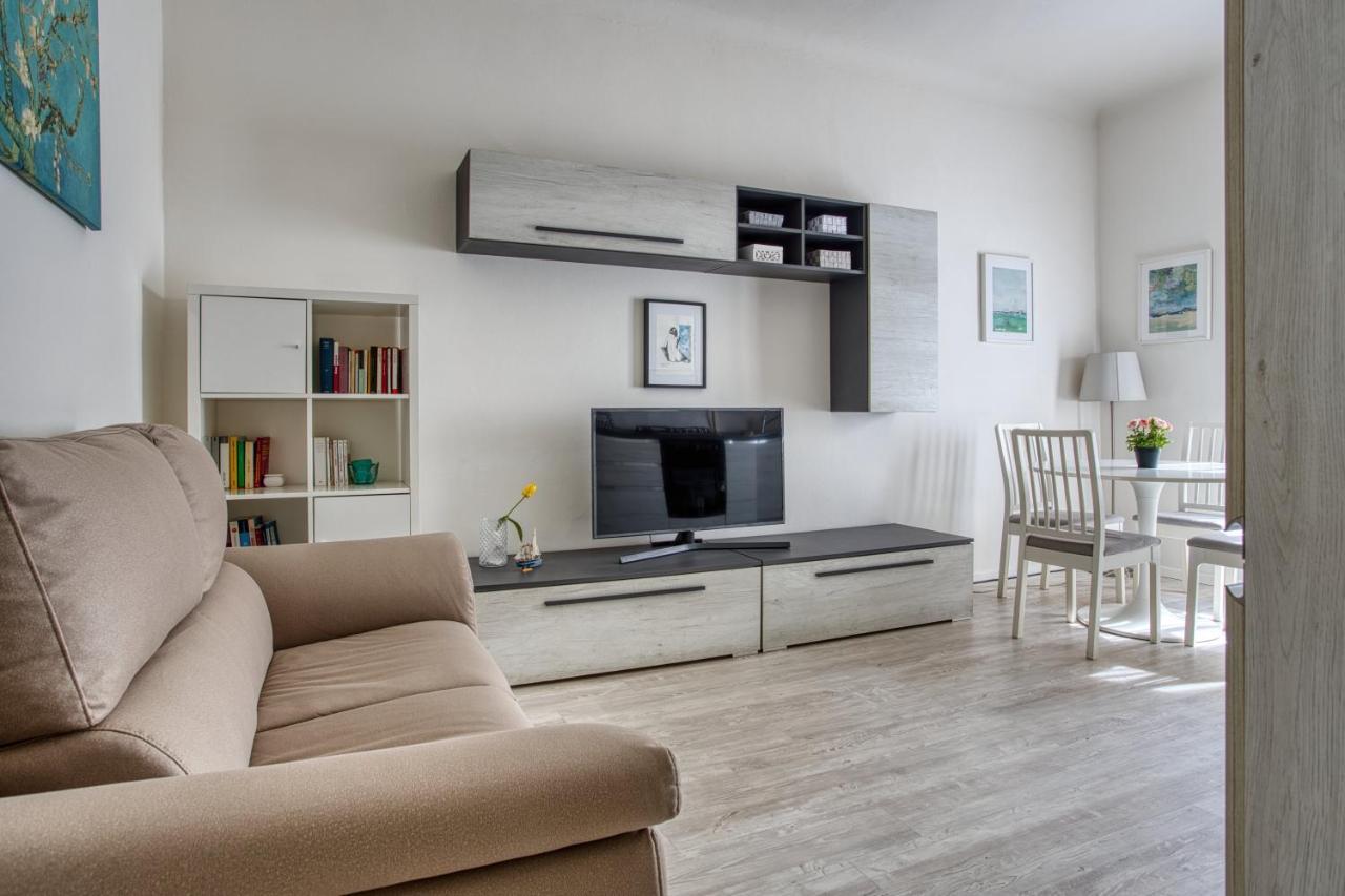 Joivy Chic 1 Bed Flat Daire Milano Dış mekan fotoğraf